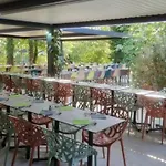 Mobil-home Confortable Avec Terrasse Pour 5 Personnes - Api-1-52-1020
