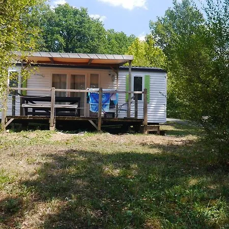 Mobil-home Confortable Avec Terrasse Pour 5 Personnes - Api-1-52-1020