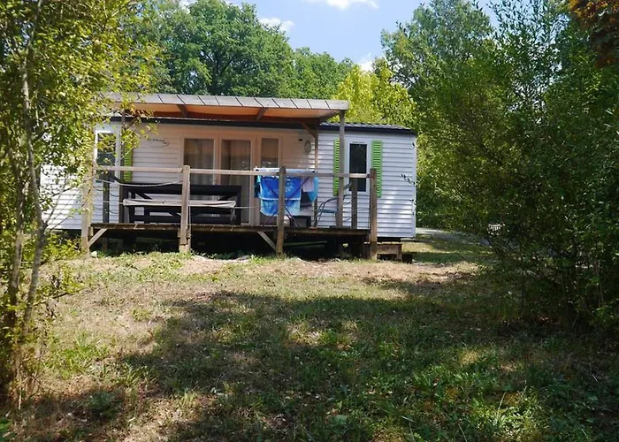 Mobil-home Confortable Avec Terrasse Pour 5 Personnes - Api-1-52-1020