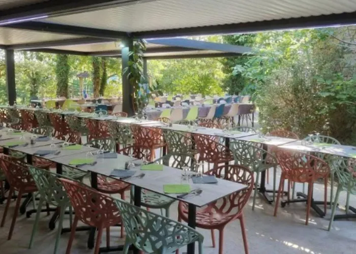 Mobil-home Confortable Avec Terrasse Pour 5 Personnes - Api-1-52-1020